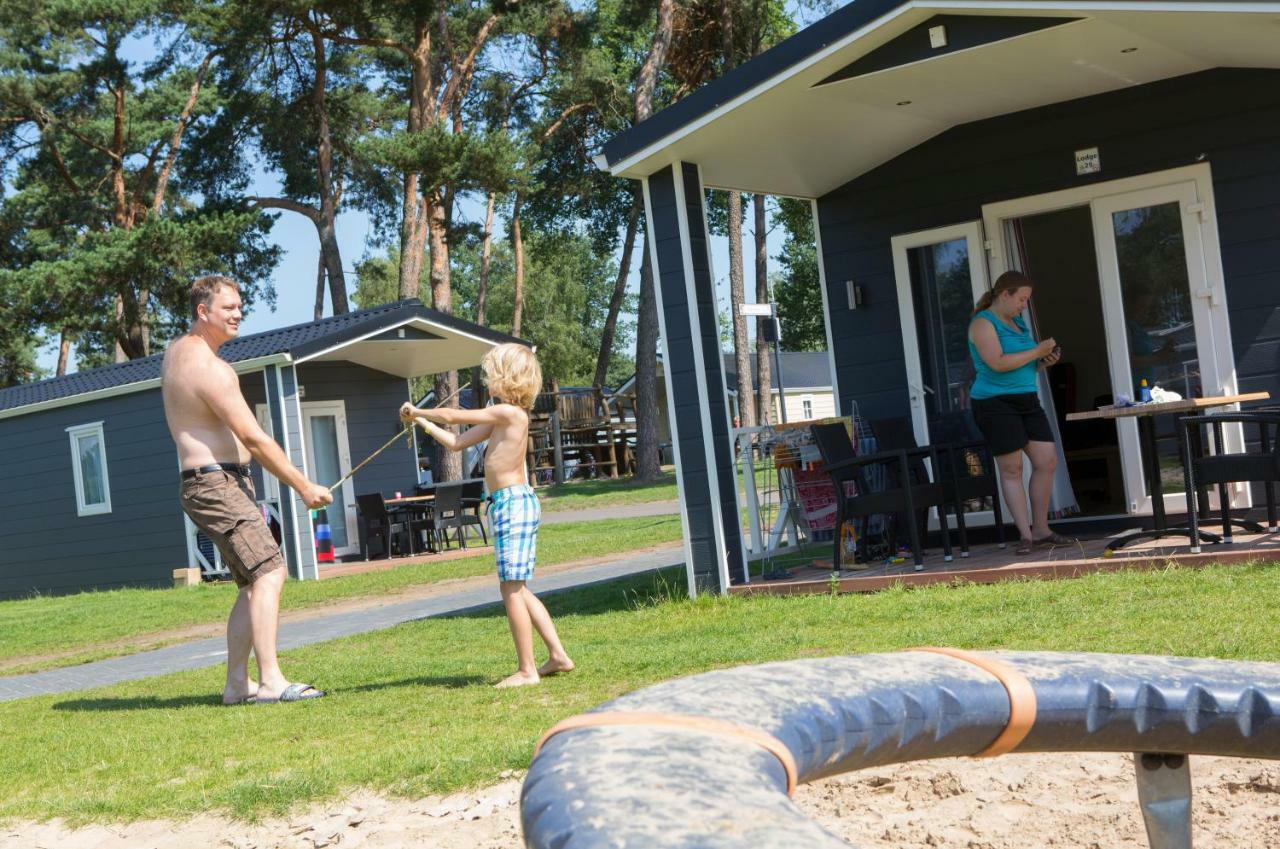 Lodge 4 personen camping de Molenhof Reutum Exterior foto