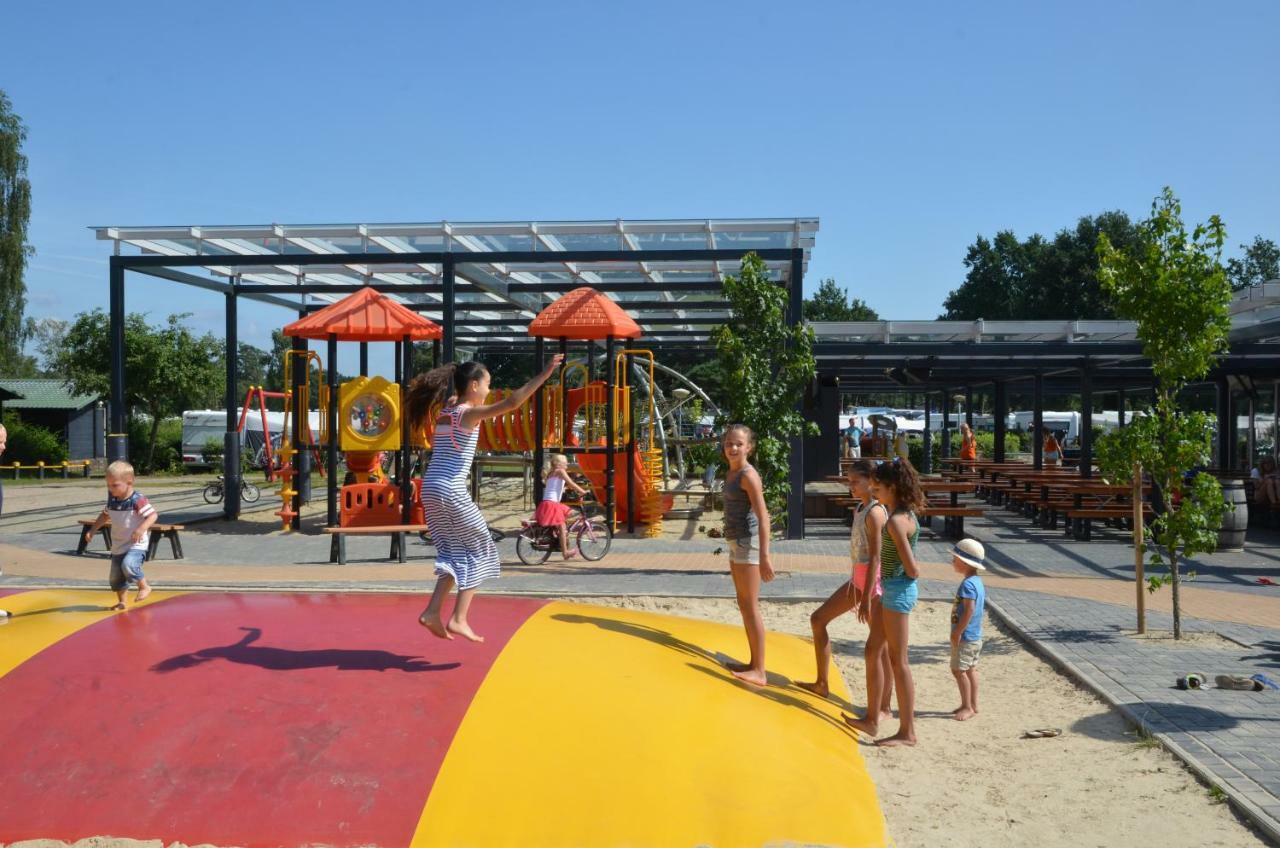 Lodge 4 personen camping de Molenhof Reutum Exterior foto